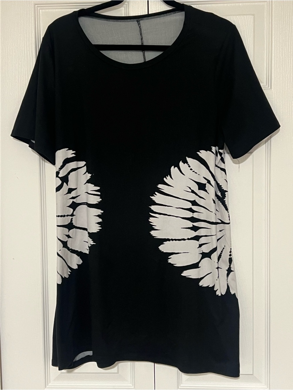 Black Short-Sleeve Tunic with White Floral Medallions